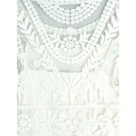 EXPRESS Lace Shift Dress with Slip Cream Color Size M - Picture 4 of 10